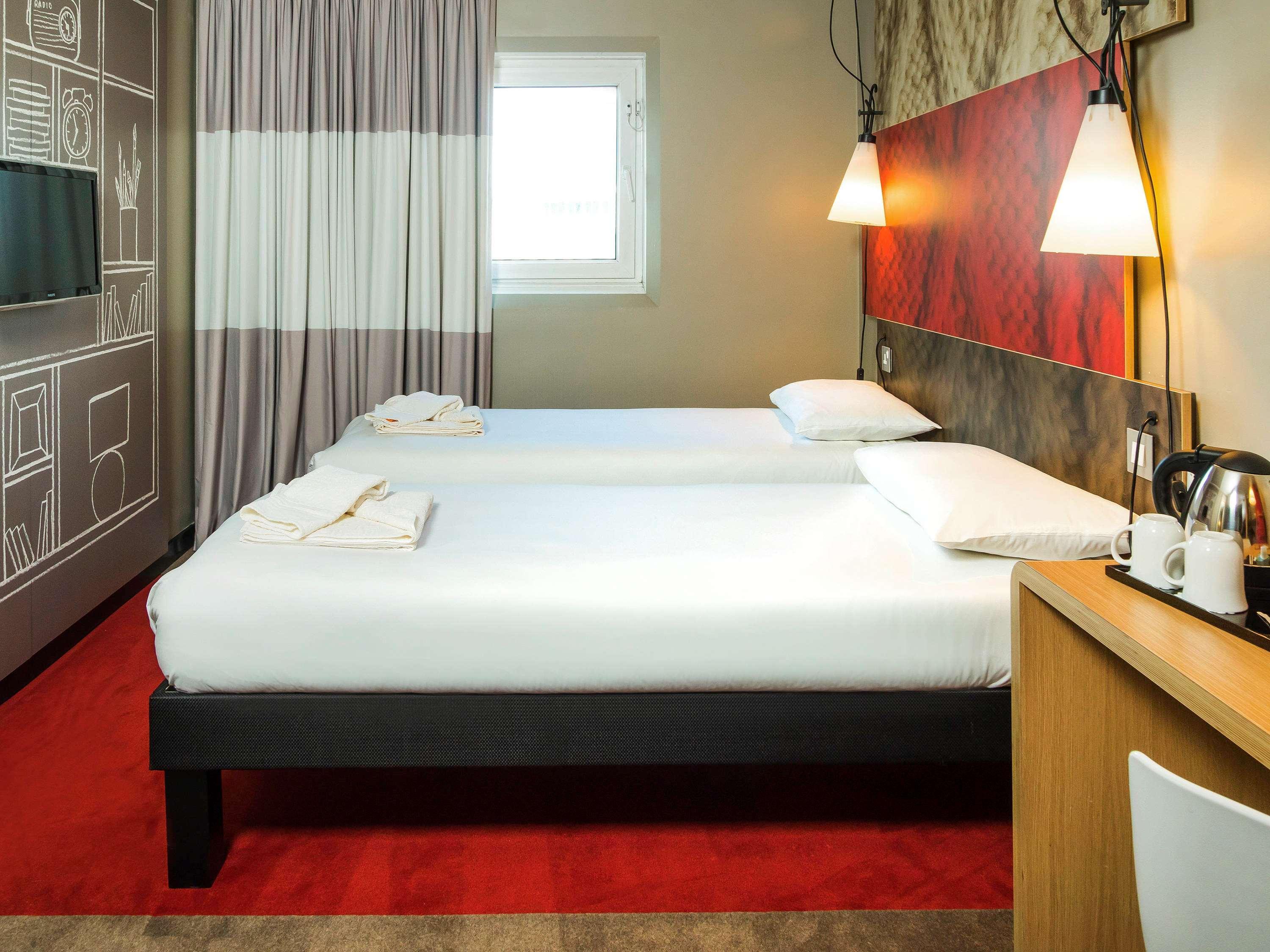 Ibis Sheffield City Exterior foto